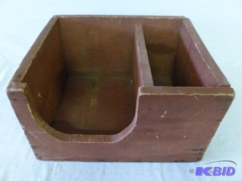 lot 83 image: Vintage Wooden primitive box that measures 13...