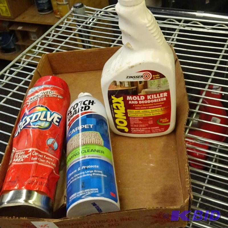 lot 105 image: Lot incl spray can Resolve High Traffic Carpe...