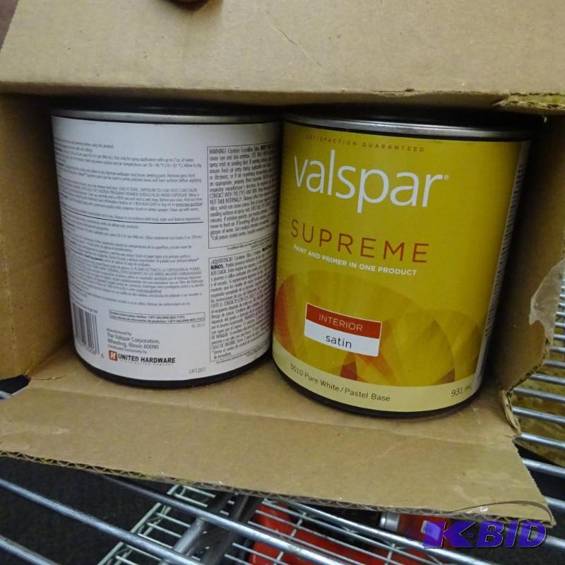 lot 123 image: Qty 8 New Valspar Supreme Interior Satin Late...