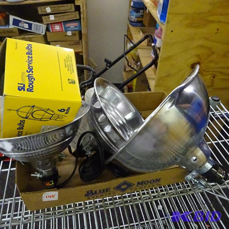 lot 148 image: Qty 3 New clamp lights and 3 rough service bu...