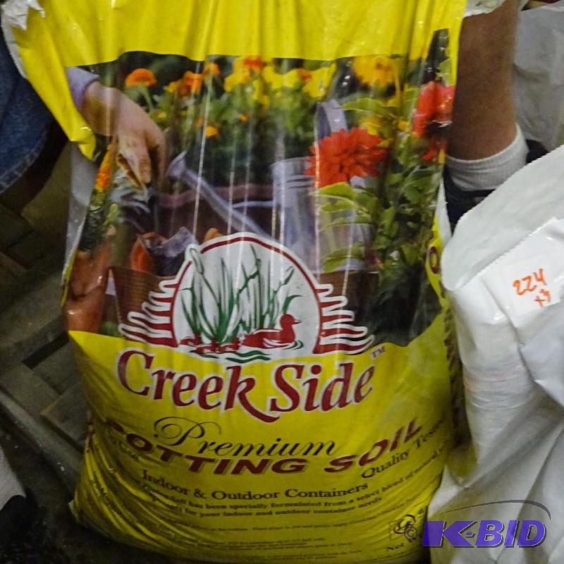 lot 224 image: 3 bags potting soil...