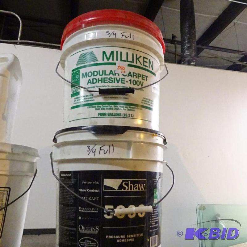lot 250 image: Qty 2  4 gallon buckets carpet adhesive each ...