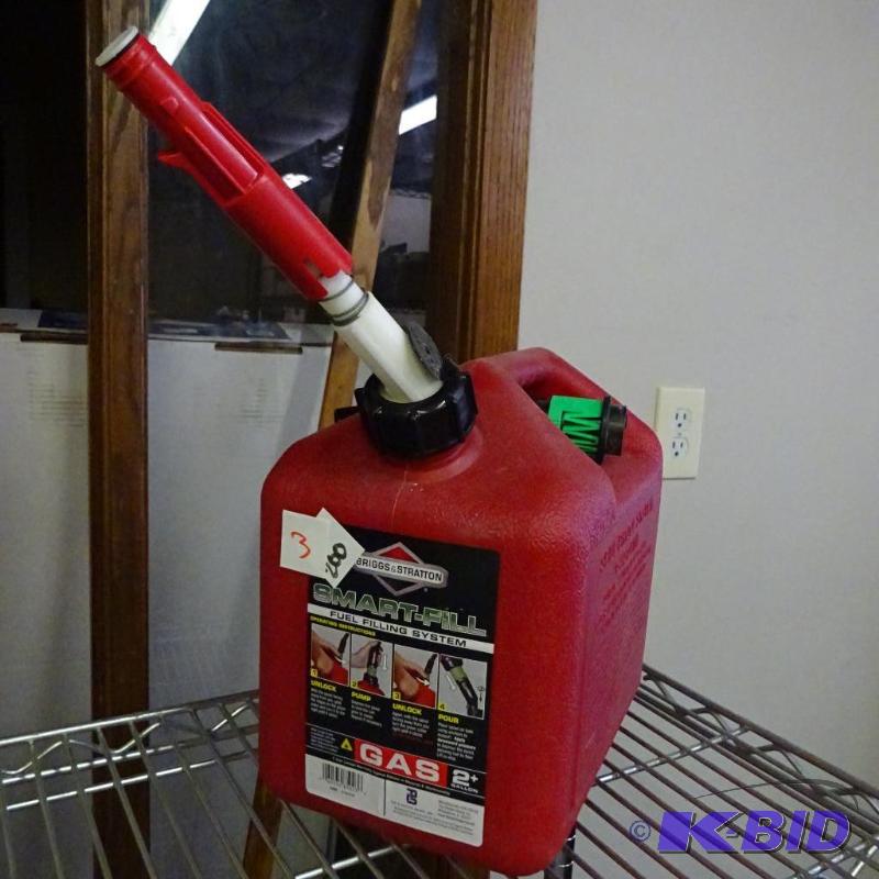 lot 3 image: New Briggs & Stratton Smart-Fill Fuel Fil...