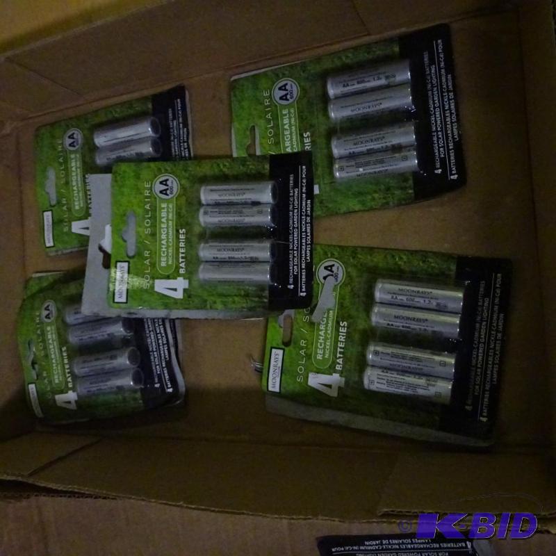 lot 327 image: Qty 6 New 4 pack Moonrays Solar Rechargeable...