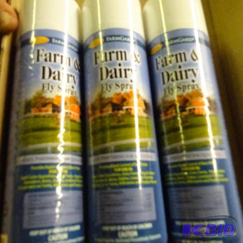 lot 328 image: Qty 3 New Farm & Dairy Fly Spray  Pyrethr...