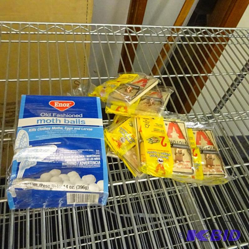 lot 33 image: NEW Pest Control Lot incl. 1 box Enoz Moth Ba...