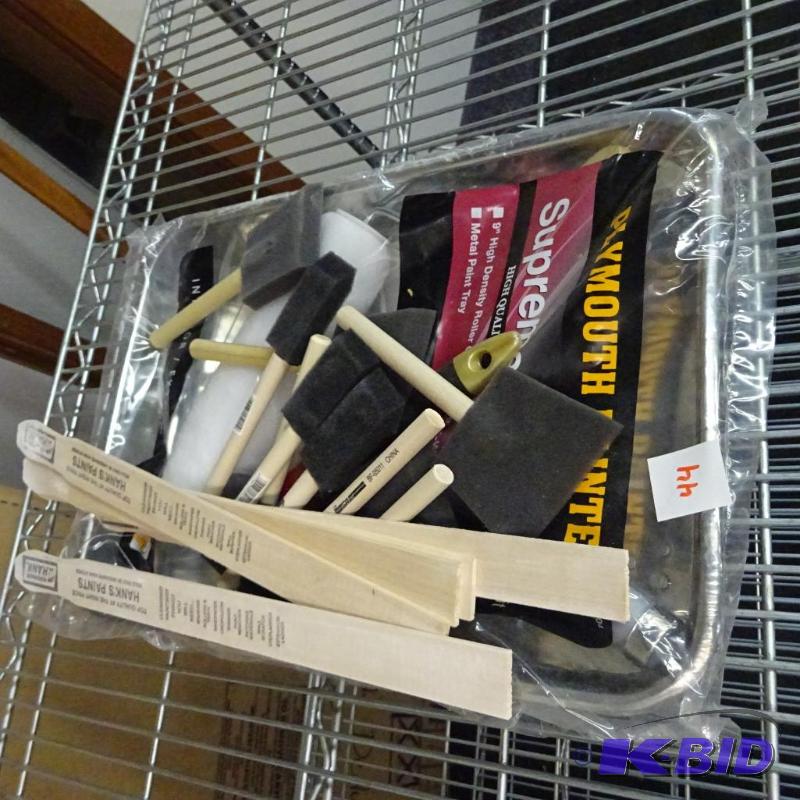 lot 44 image: New Painters Lot incl. Metal roller tray with...