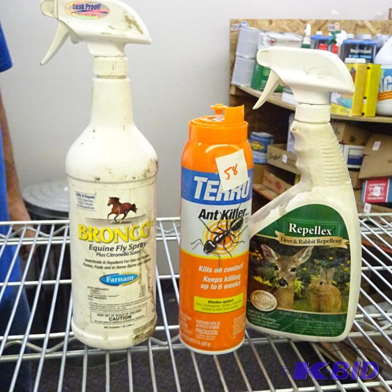lot 58 image: NEW Pest Control Lot incl. Can Terro Ant Kill...