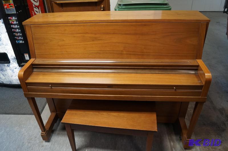 Everett Piano