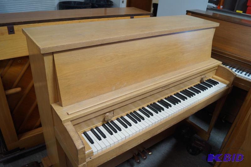 Hamilton Piano