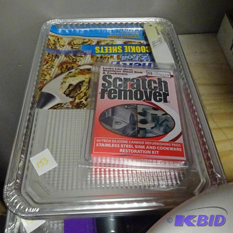 lot 153 image: NEW Kitchen Lot incl. Qty 4 Aluminum Cookie B...