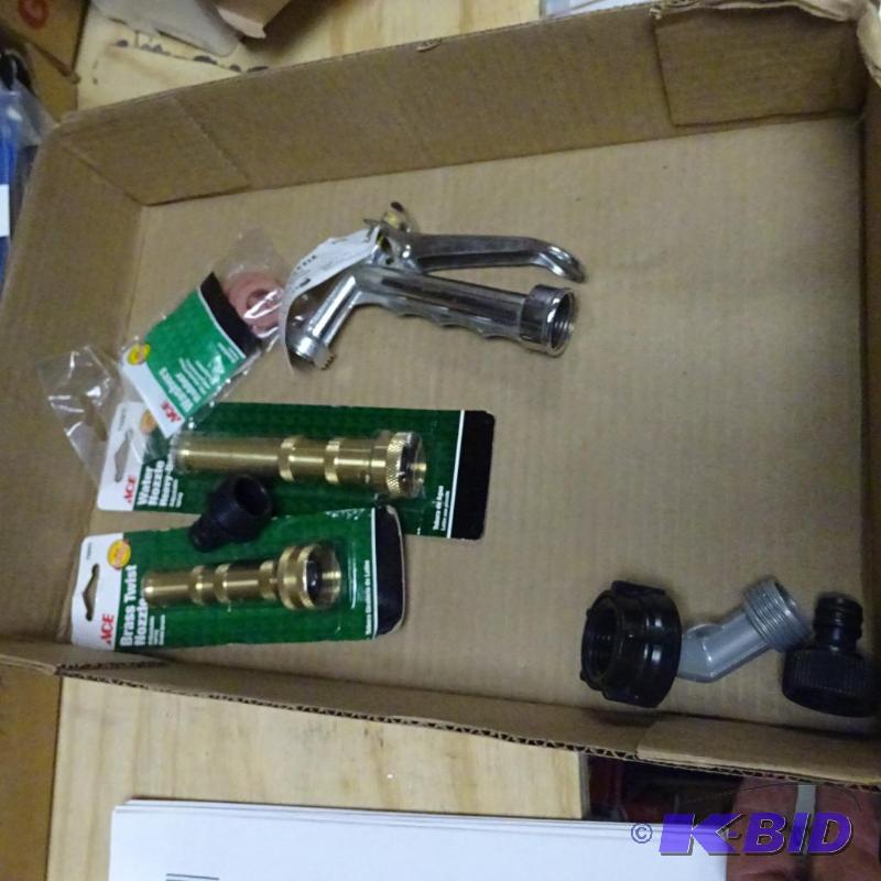 lot 163 image: NEW 6 pc garden hose plumbing lot incl. Qty 3...
