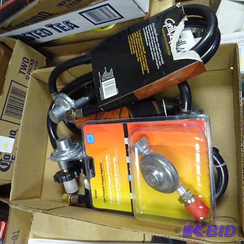 lot 189 image: Qty 4 NEW Low Pressure Propane Regulator and ...