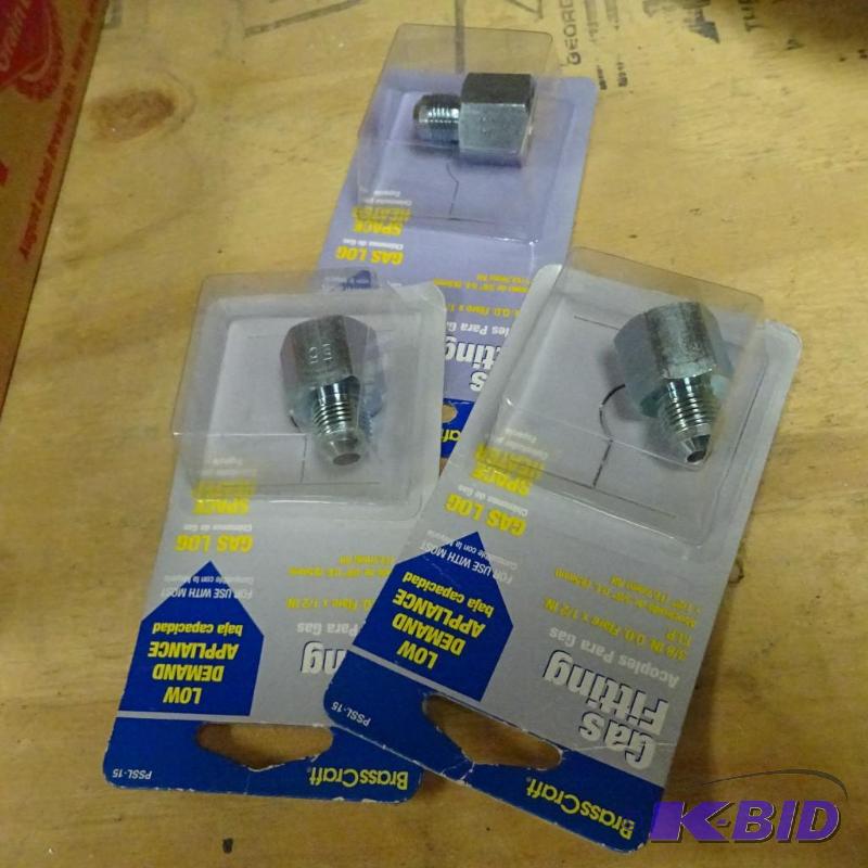 lot 198 image: Qty 3 NEW Brass Craft Gas Fitting 3  8 in OD...