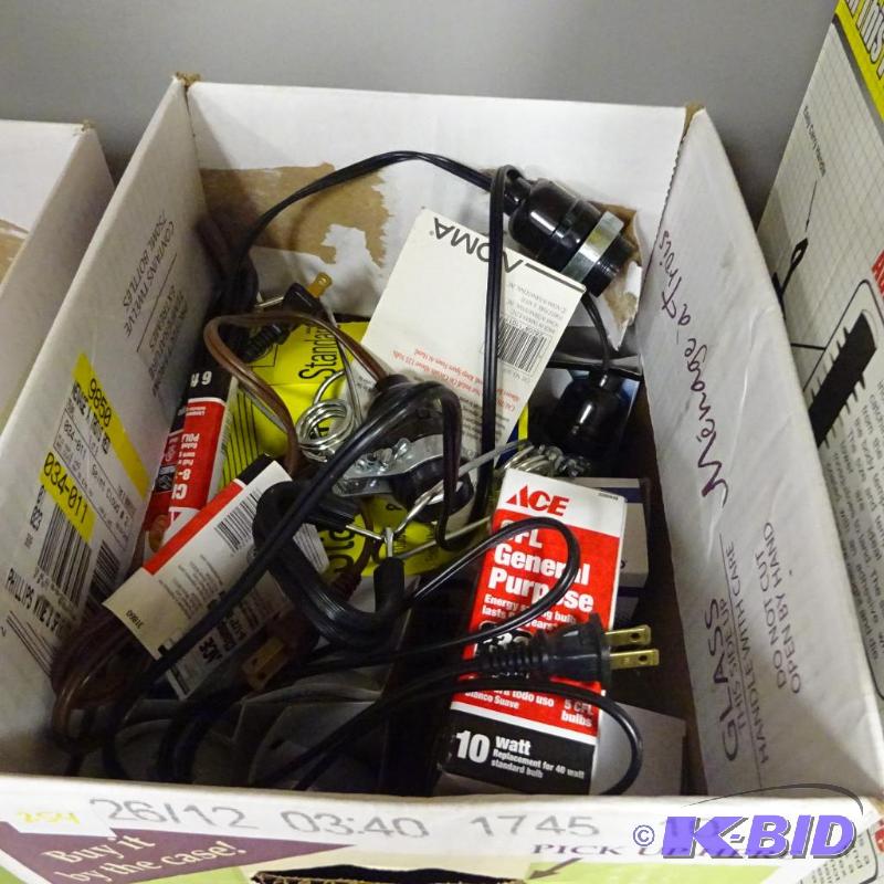 lot 254 image: NEW Large Lot light bulbs and Clip On Lamp Ho...
