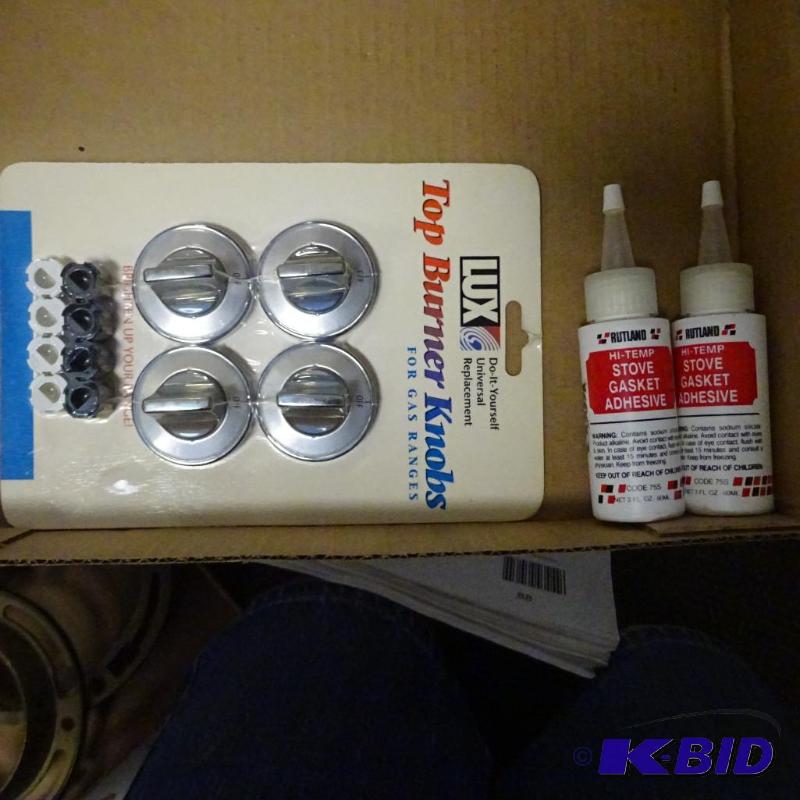 lot 87 image: NEW Kitchen Repair Lot incl. 4 pack replaceme...