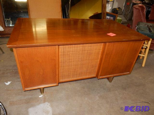 Cherry-wood Desk