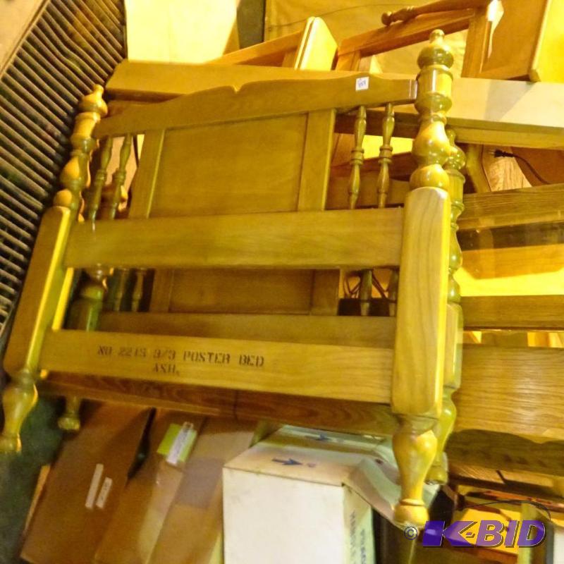 Solid wood ash poster bed. Twin size. Has rai...