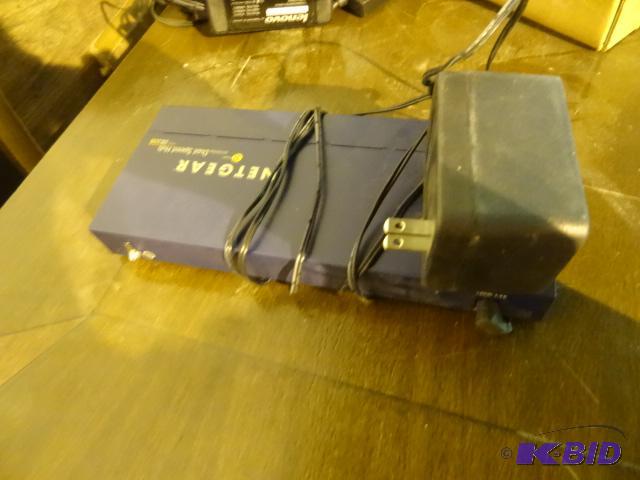 Net gear 8 port 10100 MPBS dual speed hub. M...