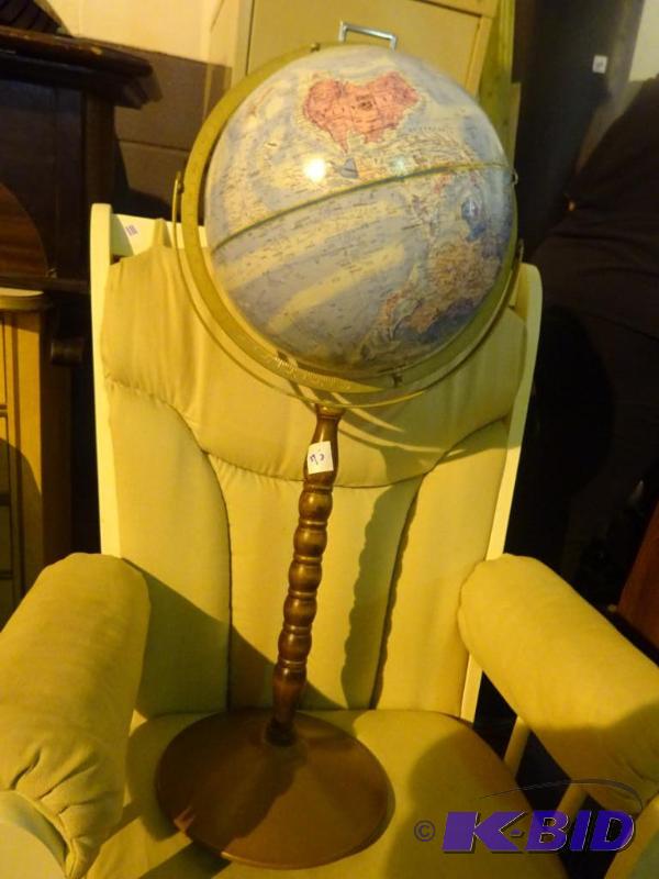 Desk globe...