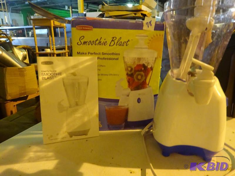Back to basics smoothie blast blender. NO lid...