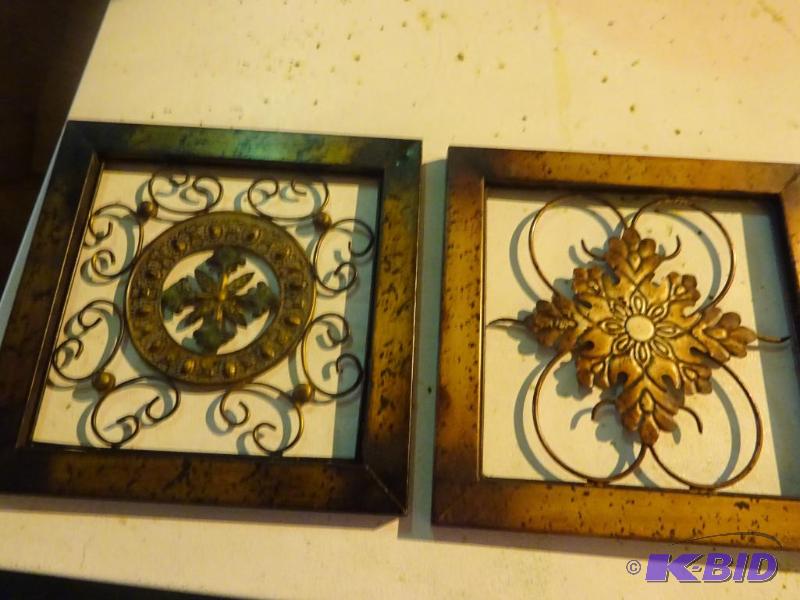 Metal wall hanging decorations...
