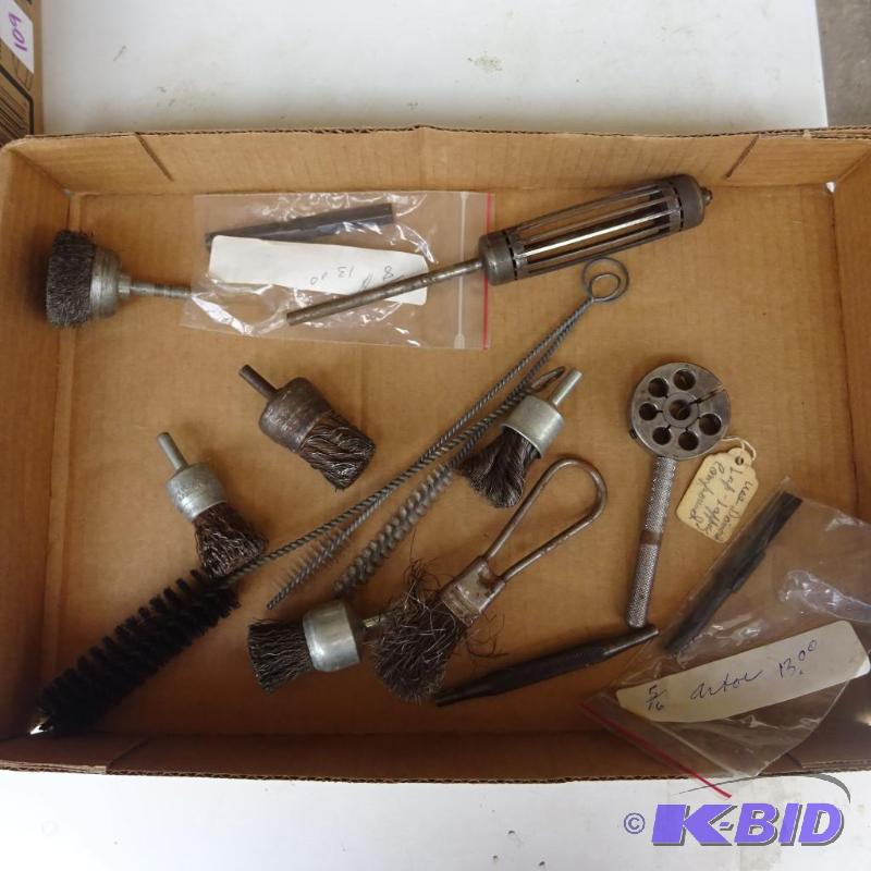 lot 107 image: Misc. Wire Brushes...