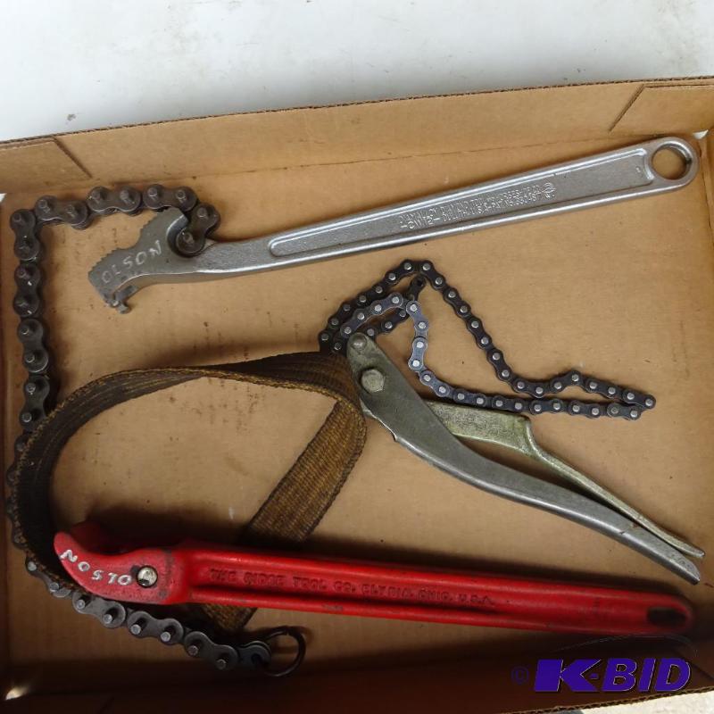 lot 118 image: 2 Chain and 1 Strap Wrench...