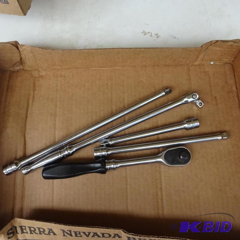 lot 135 image: 38 Snap On Ratchet Breaker and Extensions...