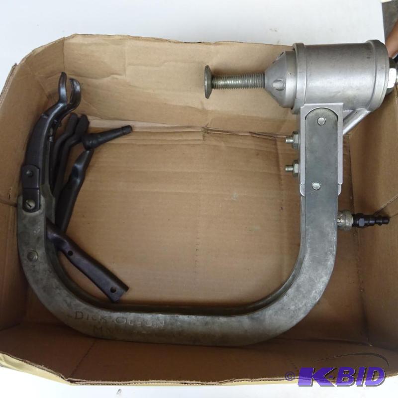 lot 140 image: Air Operated Valve Spring Tool...