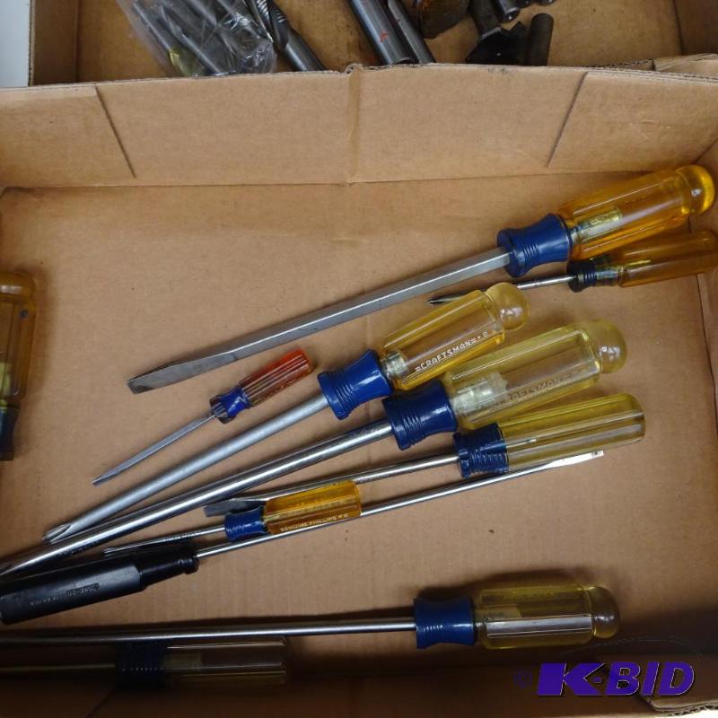 lot 160 image: Craftsman Screwdrivers...