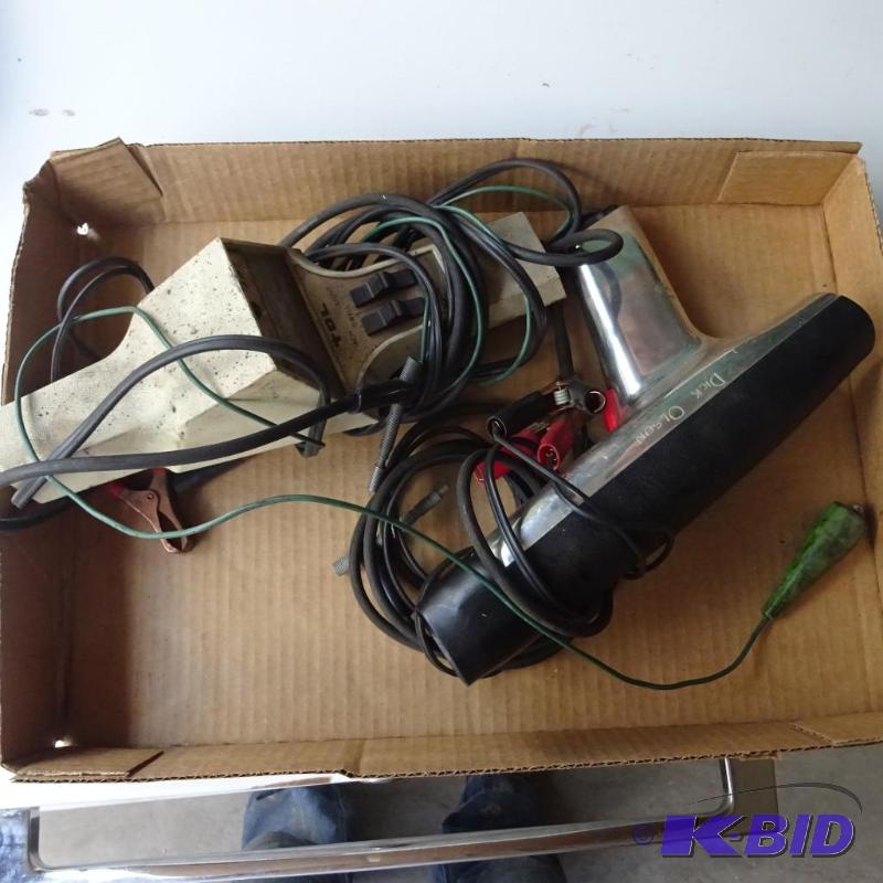 lot 177 image: Timing Light and Photo Dwell Meter...