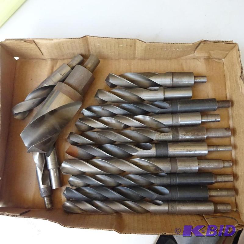 lot 180 image: Large Drill Bits...