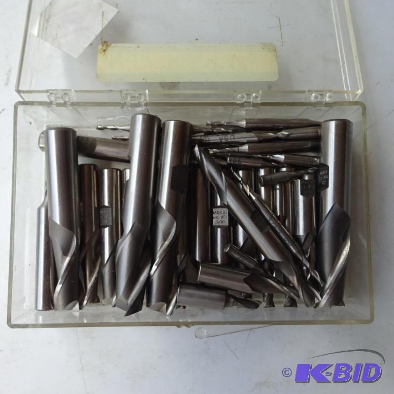 lot 184 image: New End Mills...