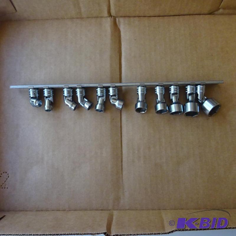 lot 220 image: Snap On 14 Swivel Sockets...
