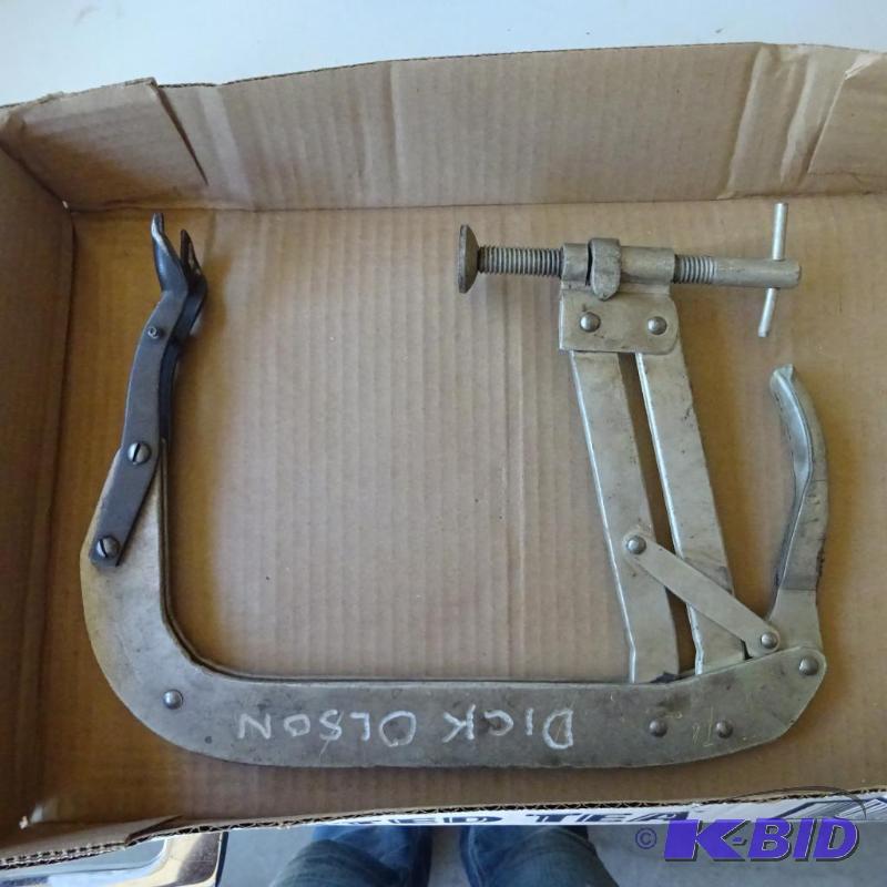 lot 226 image: Valve Spring Compressor...