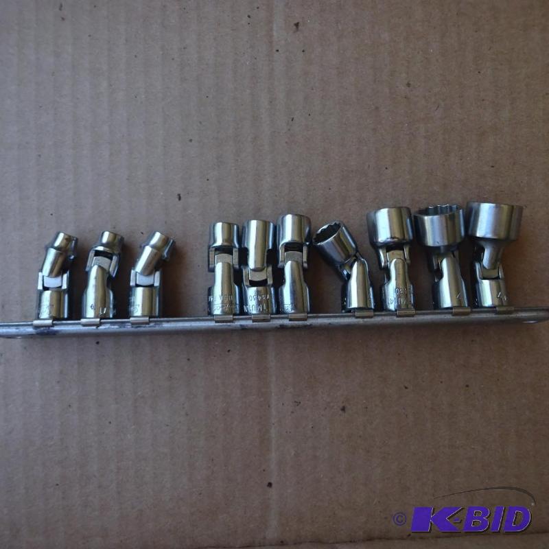 lot 239 image: 14" snap on swivel sockets...