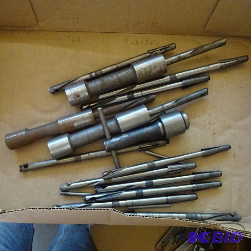 lot 255 image: misc machine tooling...