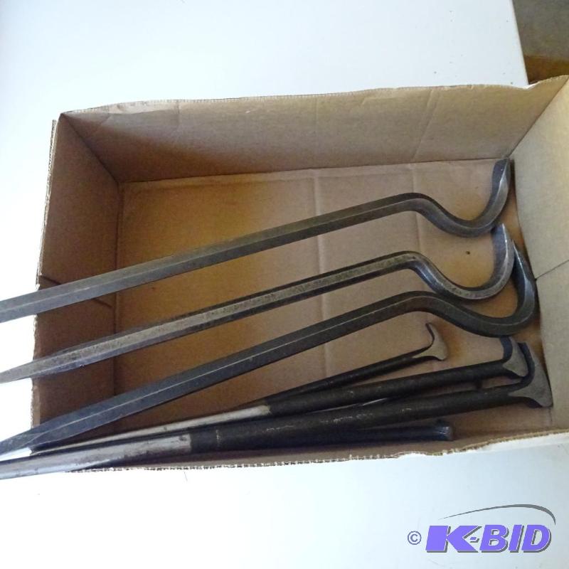 lot 257 image: misc pipe bars...