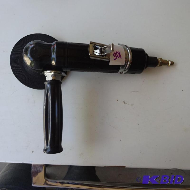 lot 301 image: 4" Air Grinder...