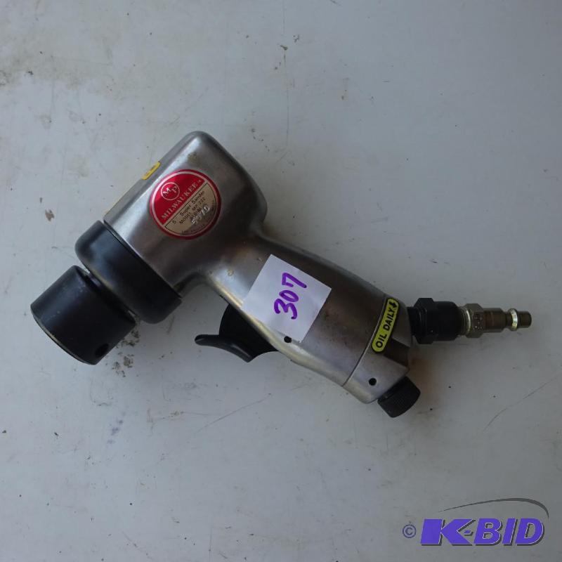 lot 307 image: Milwaukee 5" Super Sander...