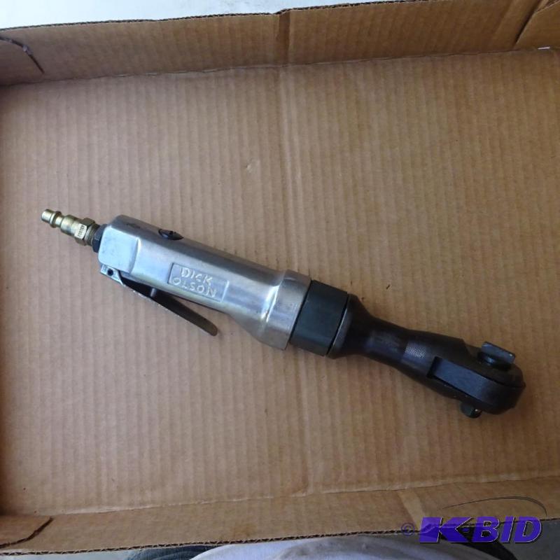 lot 330 image: 38 Drive Air Rachet...