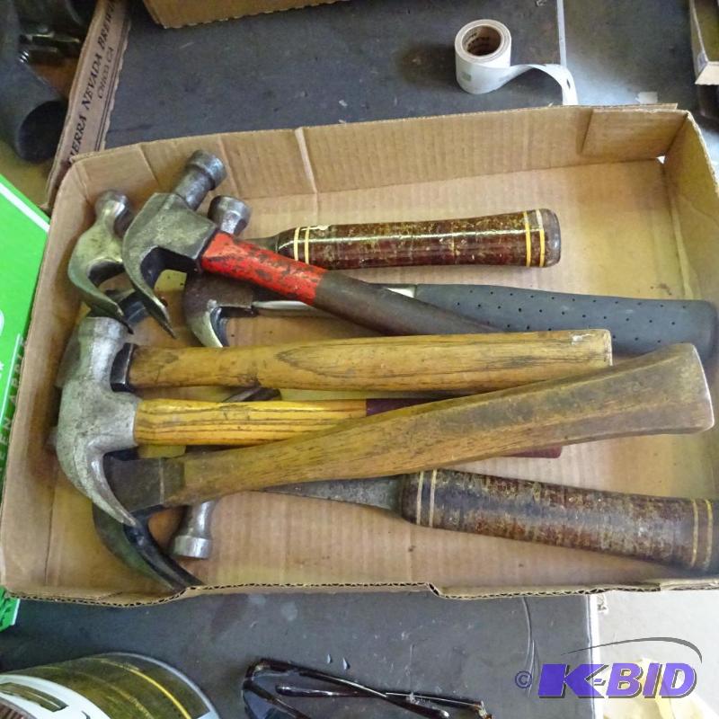 lot 353 image: 7-Claw Hammers...
