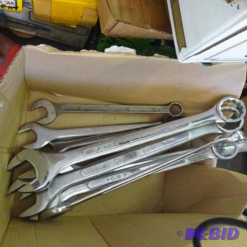 lot 361 image: 1 116-2" Combination Wrenches...