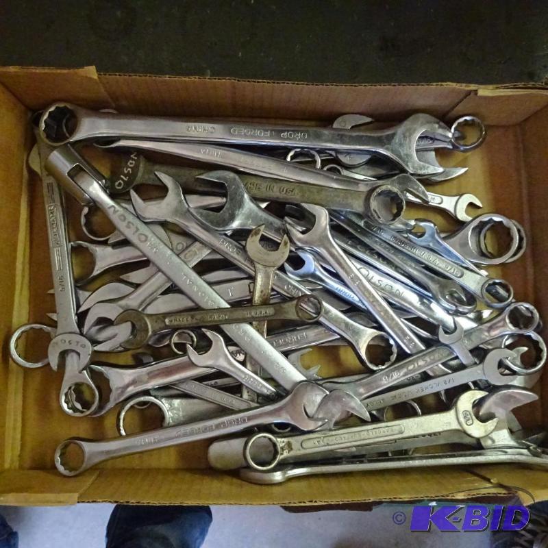 lot 363 image: Mis. Hand Wrenches...