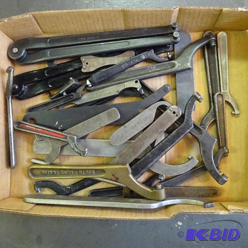 lot 404 image: Machine Tooling Wrenches...