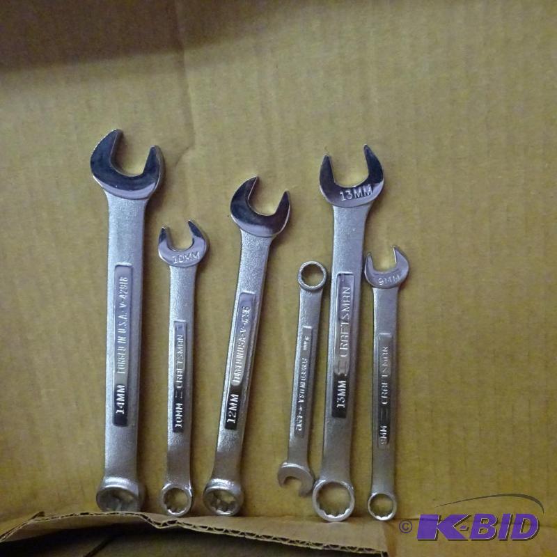 lot 425 image: Craftsman Metric Wrenches...