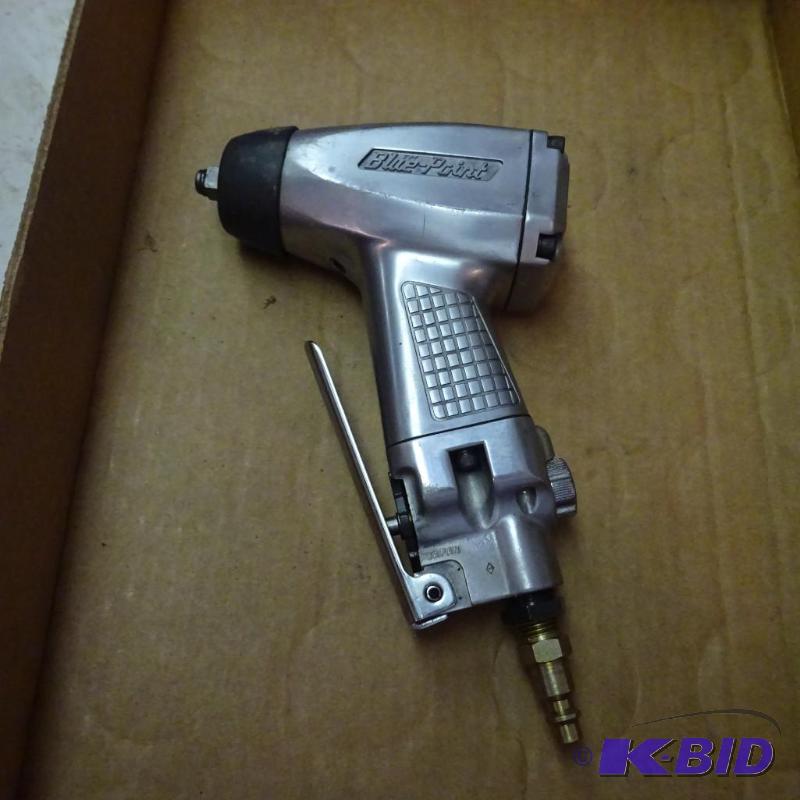 lot 477 image: Blue Point 38 Impact Gun...