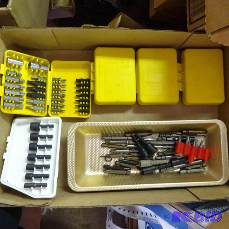 lot 59 image: Misc. Sawzall Blades...