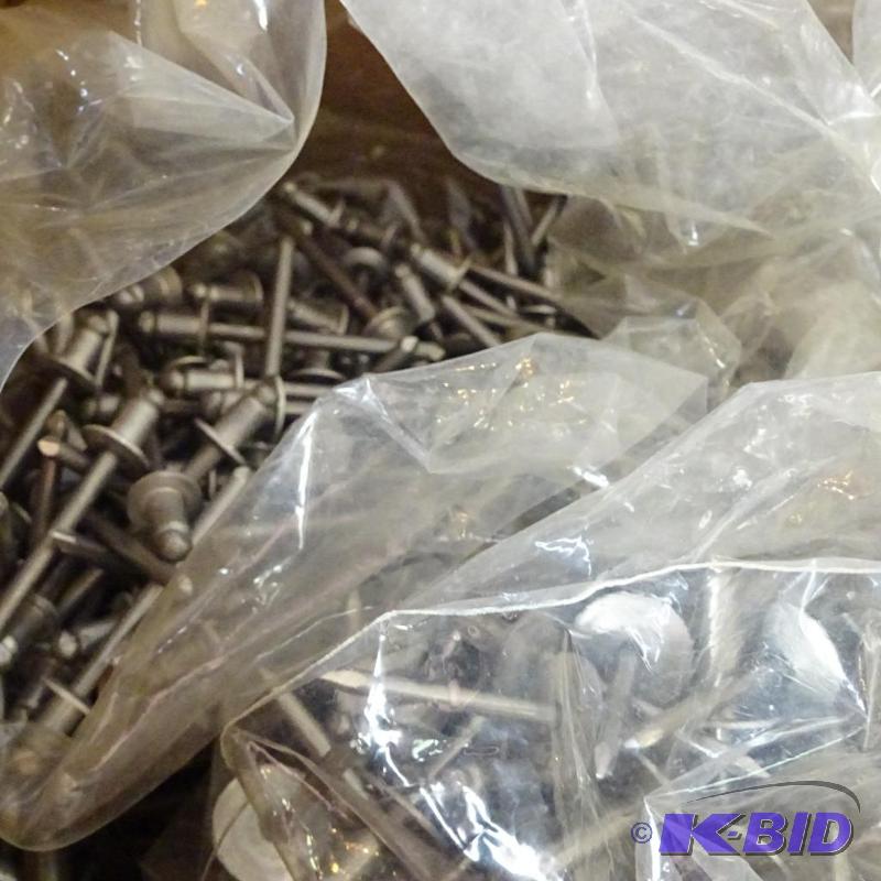 lot 8 image: Misc pop rivets...